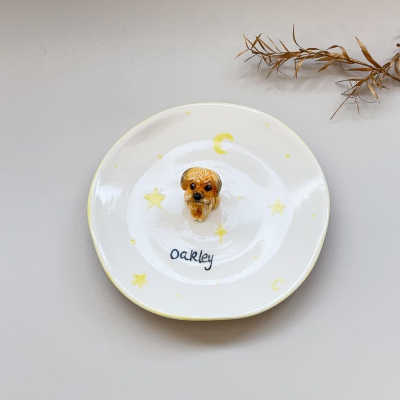 Oakley-Pet Figurine Ceramic Jewelry Holder