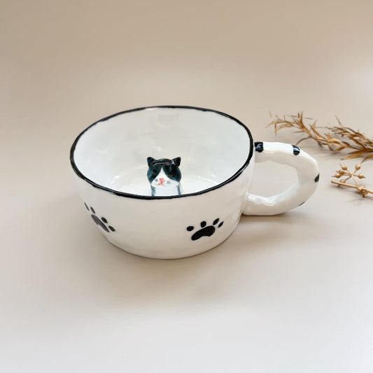 Footprints-hidden animal coffee mug